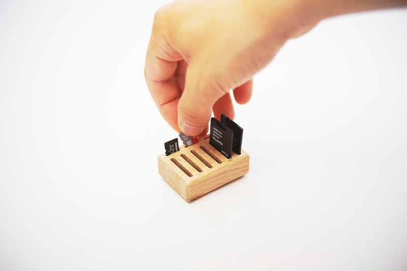 SD/microSD Speicherkartenhalter mit abgerundeten Kanten, personalisierbar